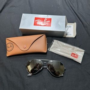 Ray-Ban Pilot Sunglasses